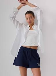 WHITE BUTTON-DOWN SHIRT AND NAVY SHORTS SET