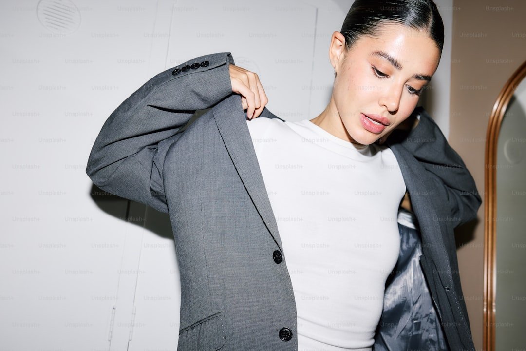 LUXE JACKET