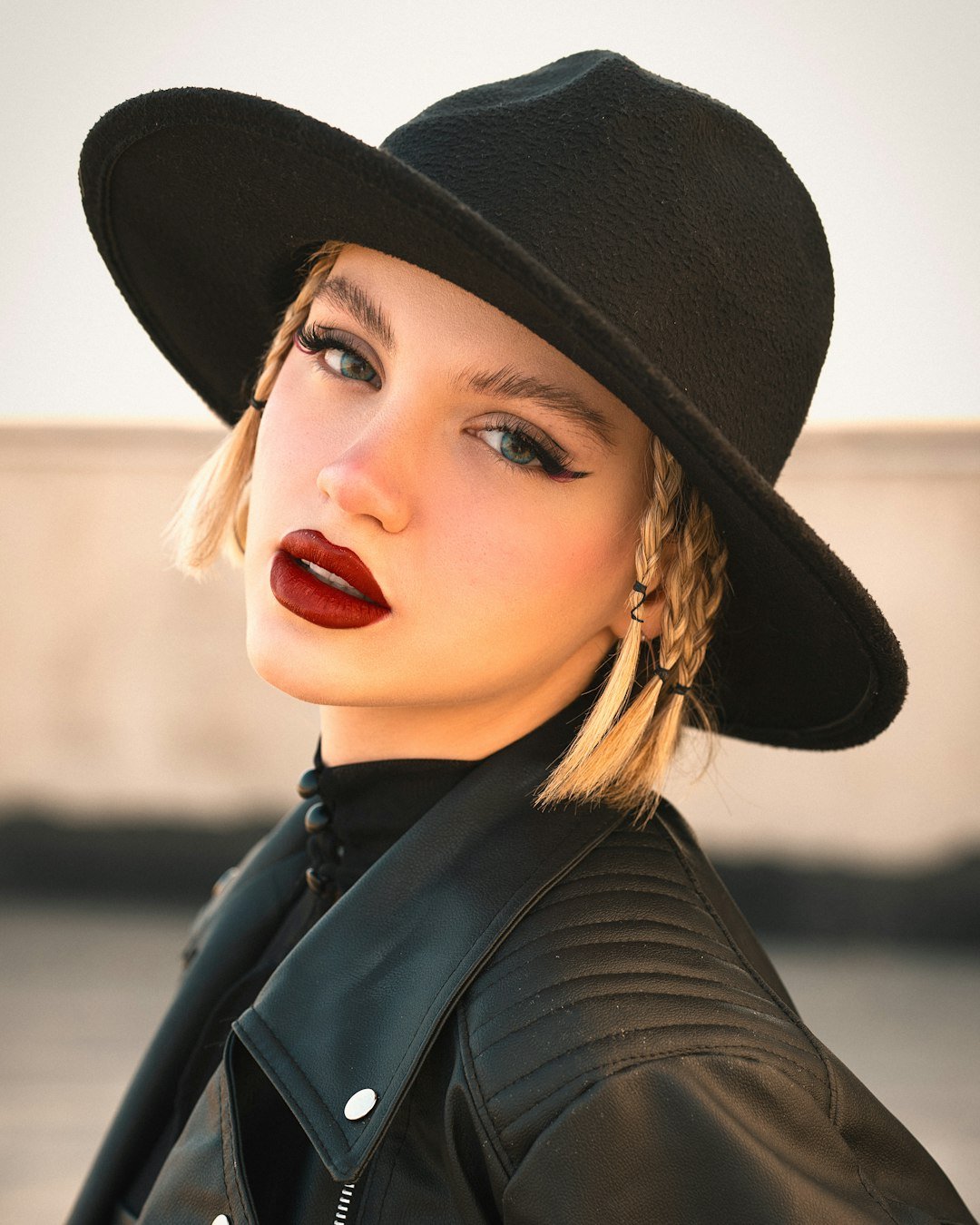 RED HAT