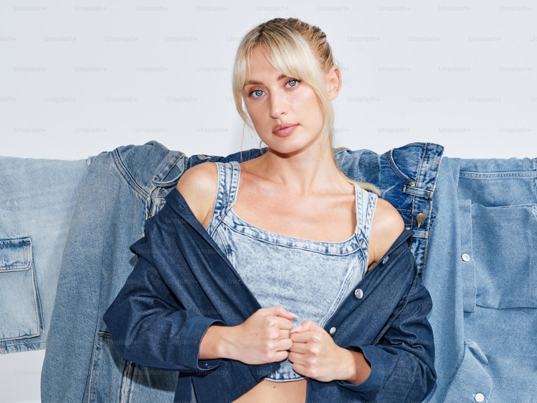 REFINED JEANS
